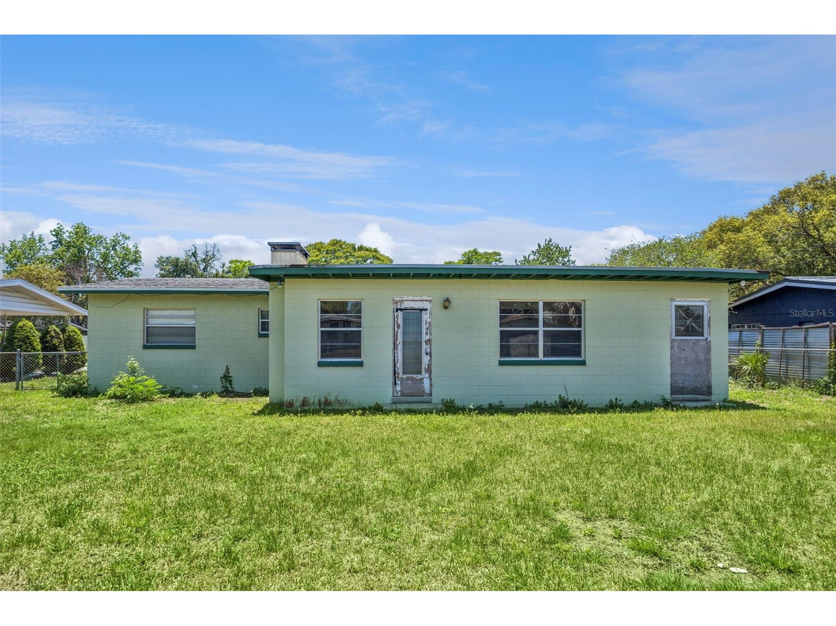 3733 Surrey Drive Orlando FL 32812 O6405806 image17