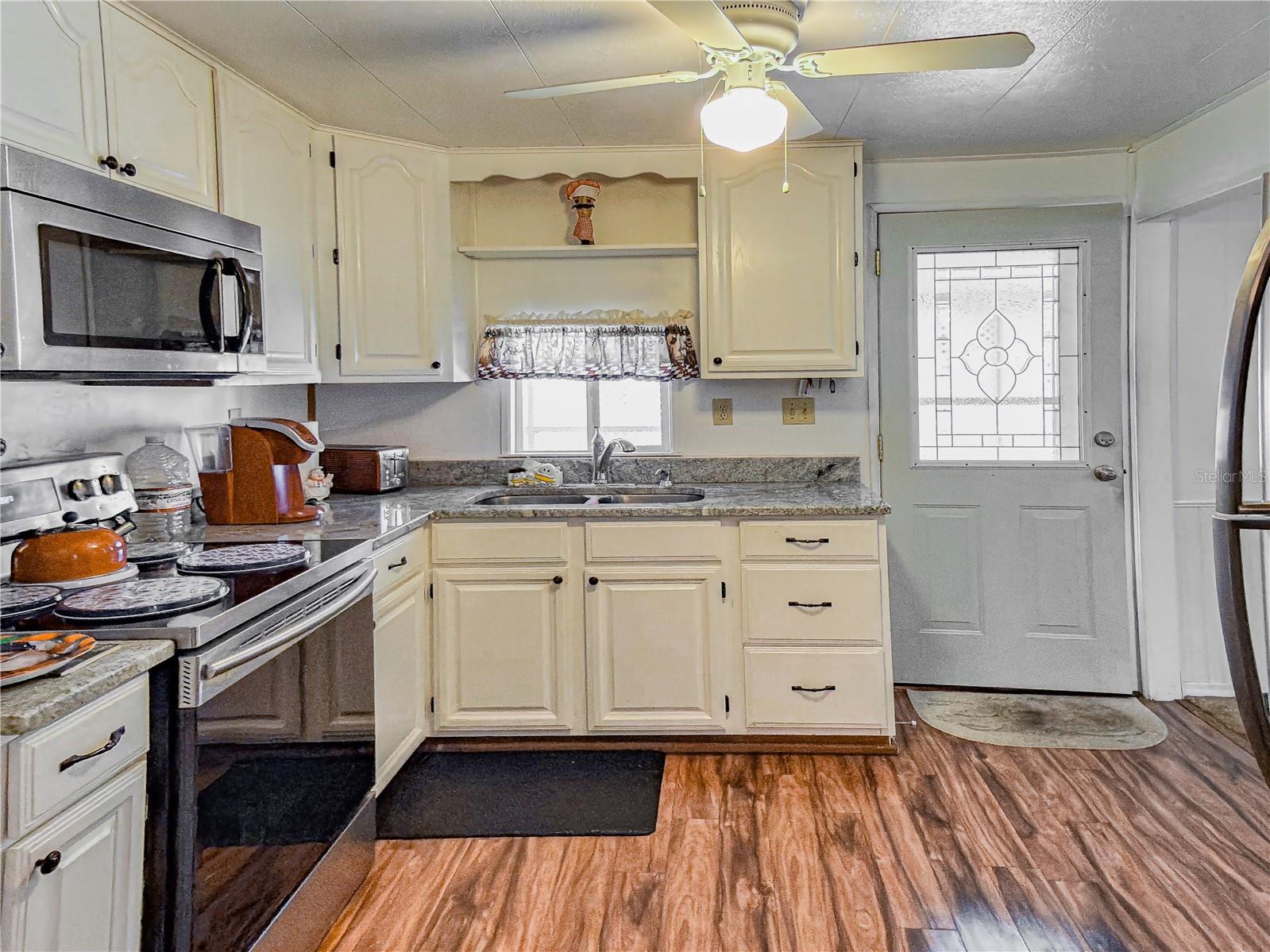 37331 Hammond Drive Zephyrhills FL 33541 TB8459139 image7