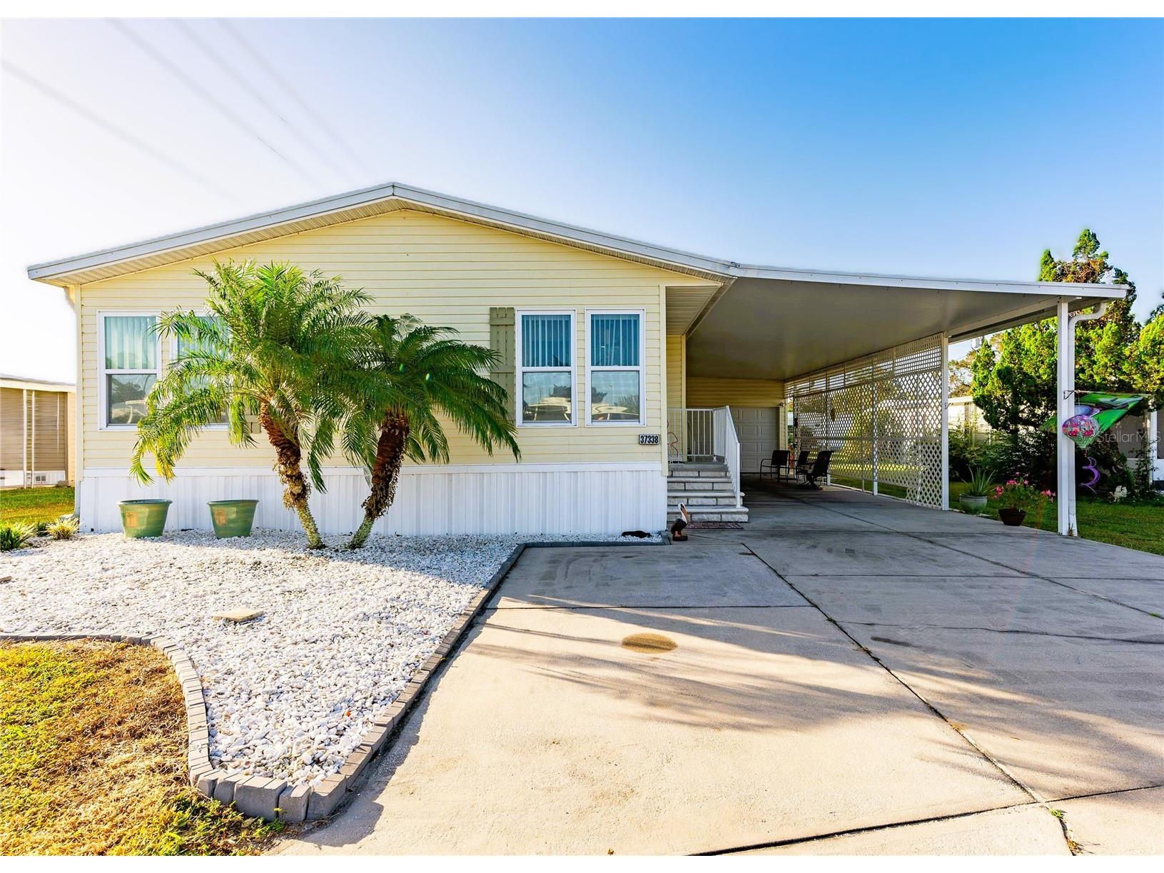 37338 Sandra Avenue Zephyrhills FL 33542 TB8465919 image1