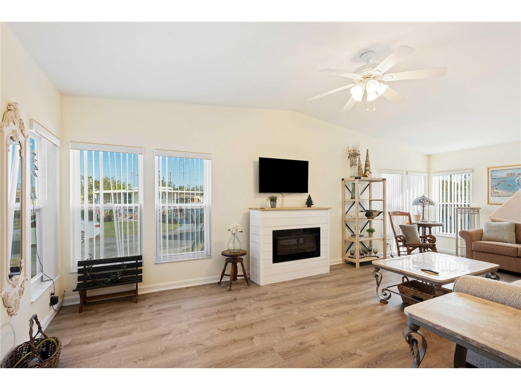 37338 Sandra Avenue Zephyrhills FL 33542 TB8465919 image18