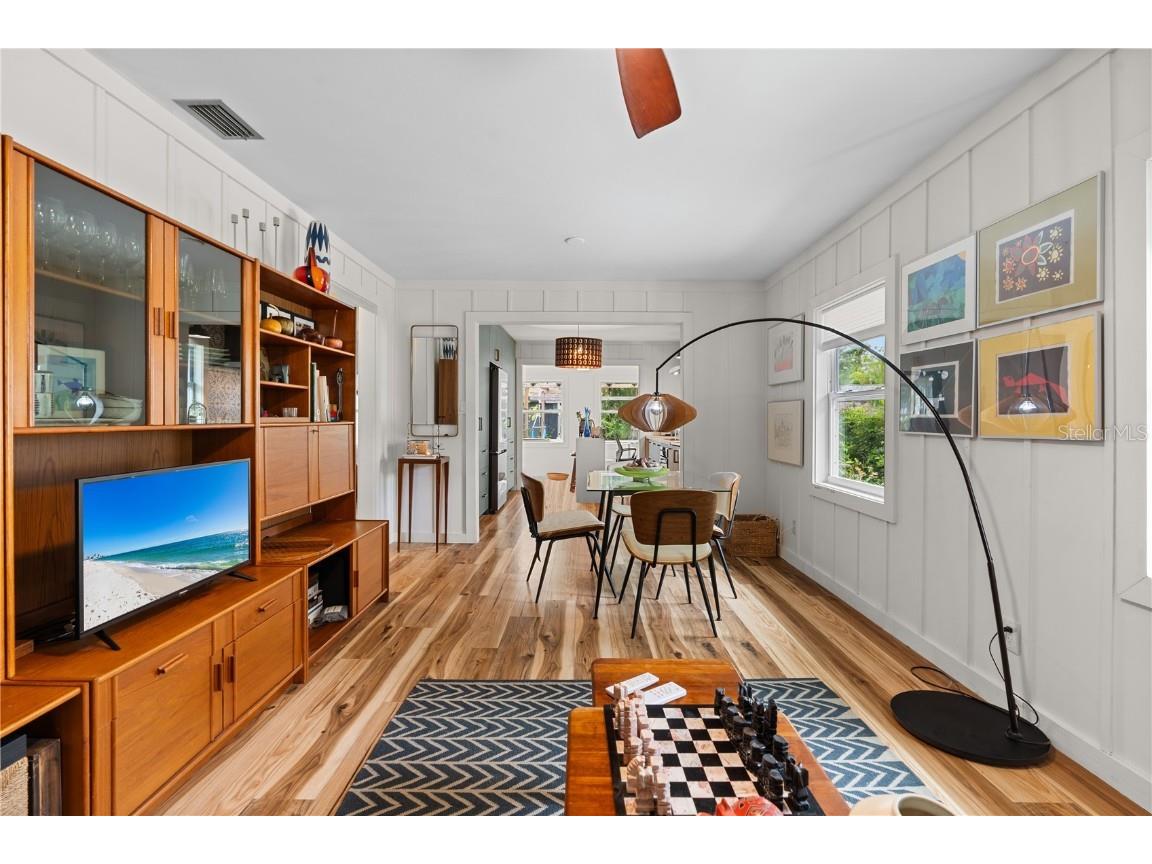 3734 57th Avenue N Saint Petersburg FL 33714 TB8434327 image10