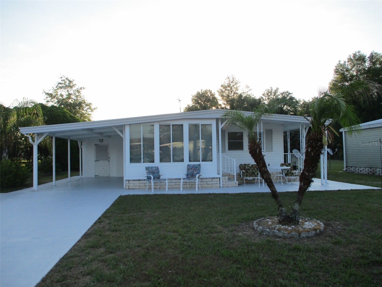 3734 Castle Drive Zephyrhills FL 33540 TB8509383 image1