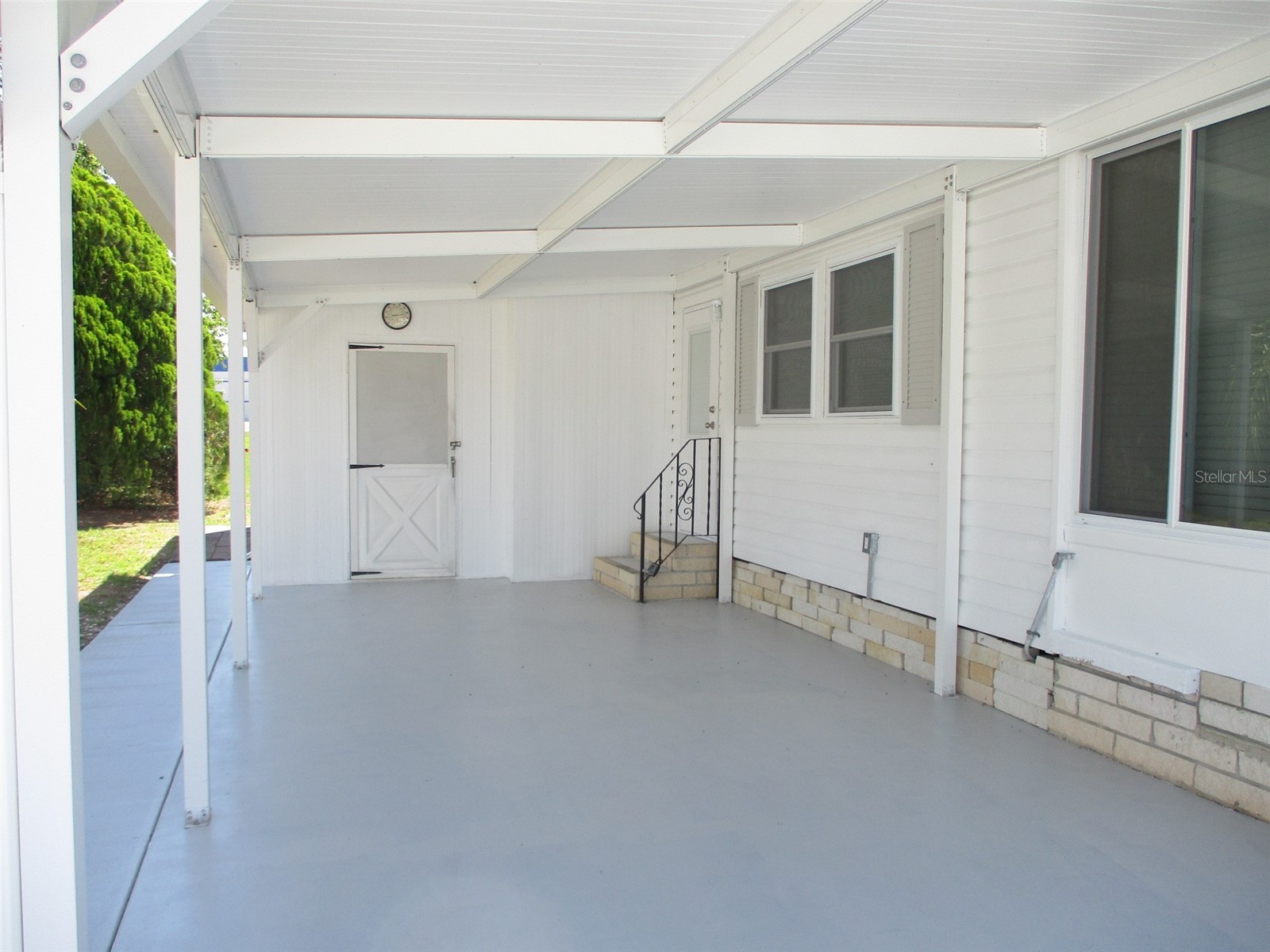 3734 Castle Drive Zephyrhills FL 33540 TB8509383 image3