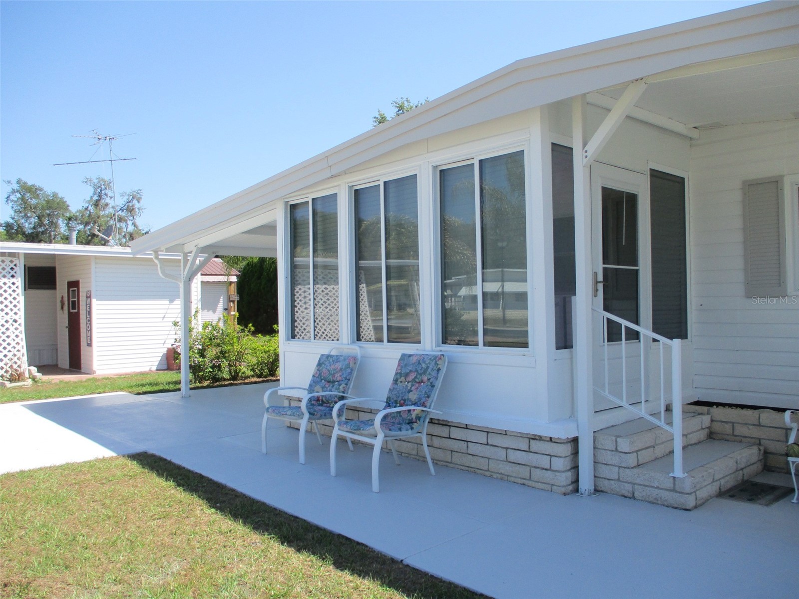 3734 Castle Drive Zephyrhills FL 33540 TB8509383 image5