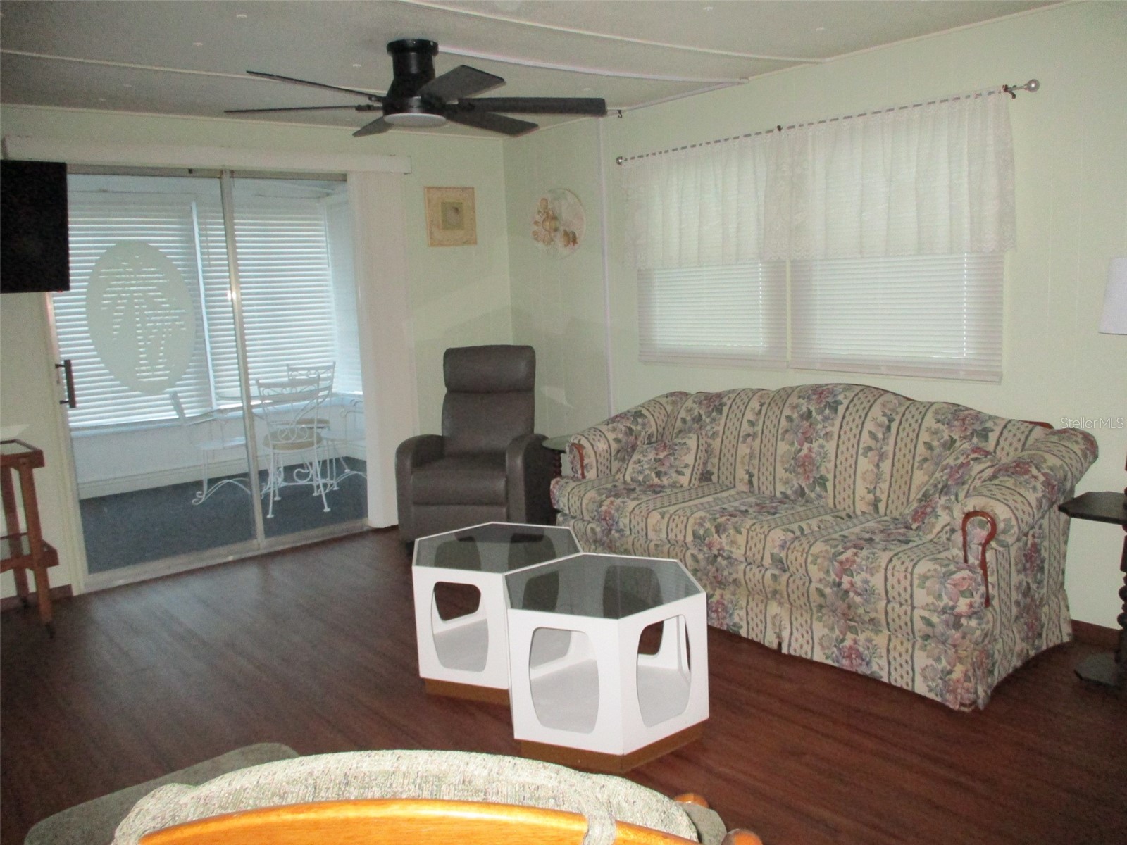 3734 Castle Drive Zephyrhills FL 33540 TB8509383 image8