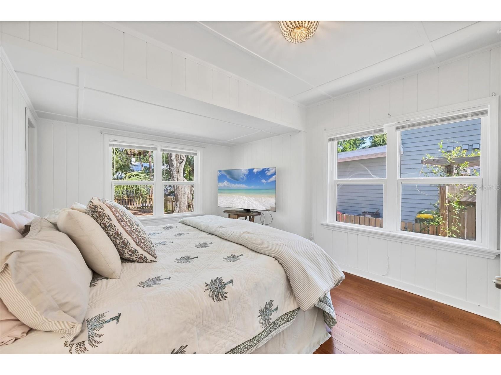 3734 Iroquois Avenue Sarasota FL 34234 A4679833 image13