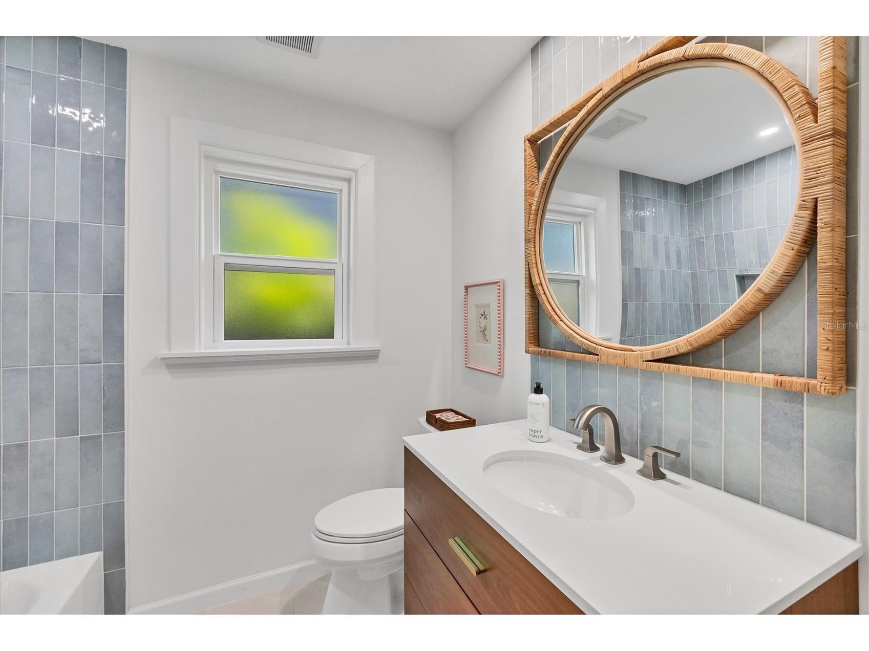 3734 Iroquois Avenue Sarasota FL 34234 A4679833 image18