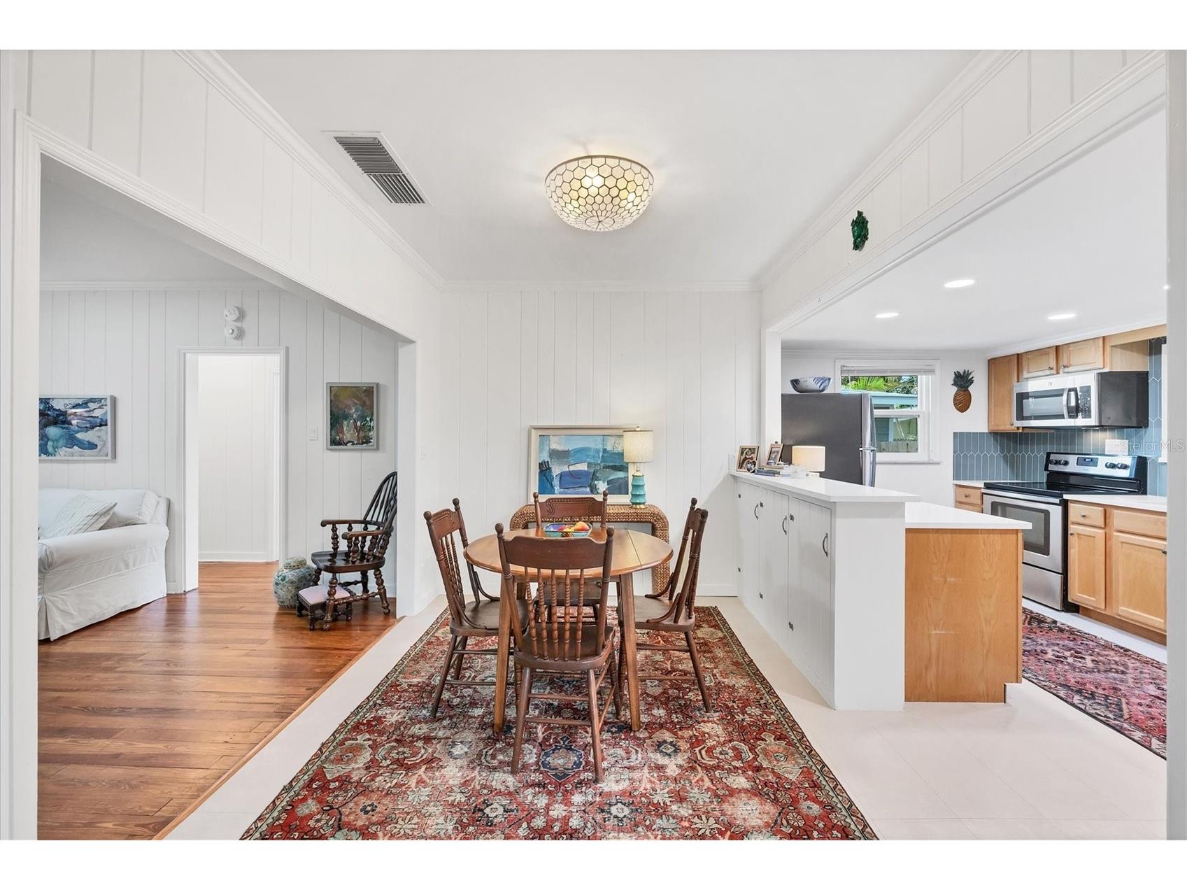 3734 Iroquois Avenue Sarasota FL 34234 A4679833 image7