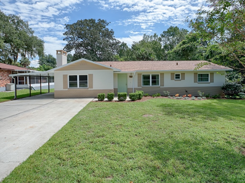 3734 Palm Drive Leesburg FL 34748 G5046660 image1