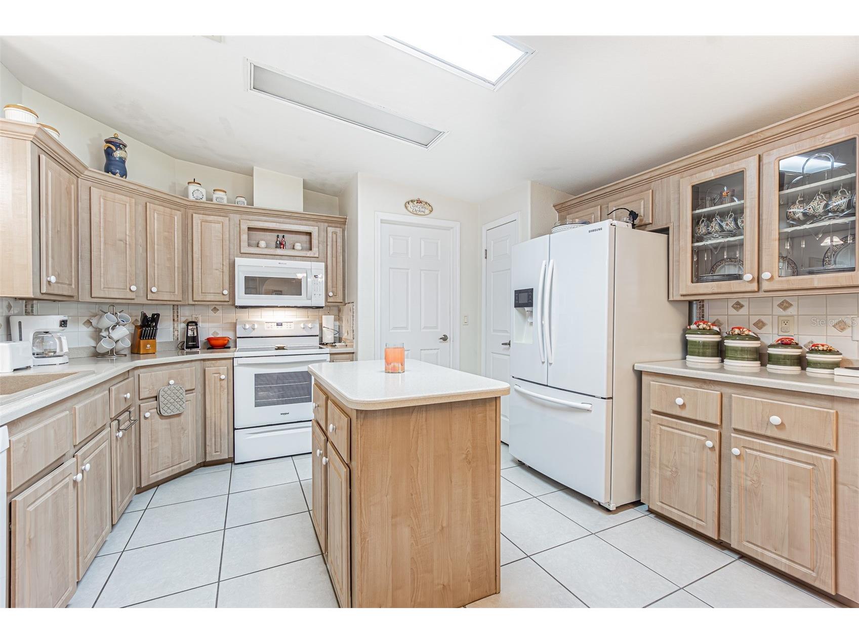 37349 Gill Avenue Zephyrhills FL 33541 TB8497010 image4