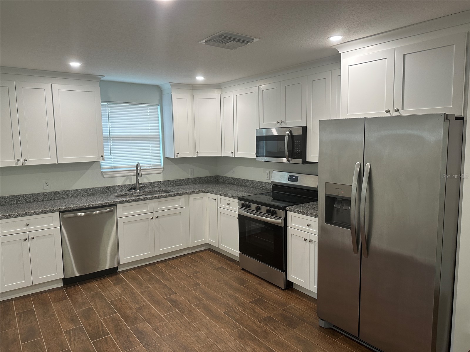 3735 39th Avenue N Saint Petersburg FL 33714 TB8503604 image6