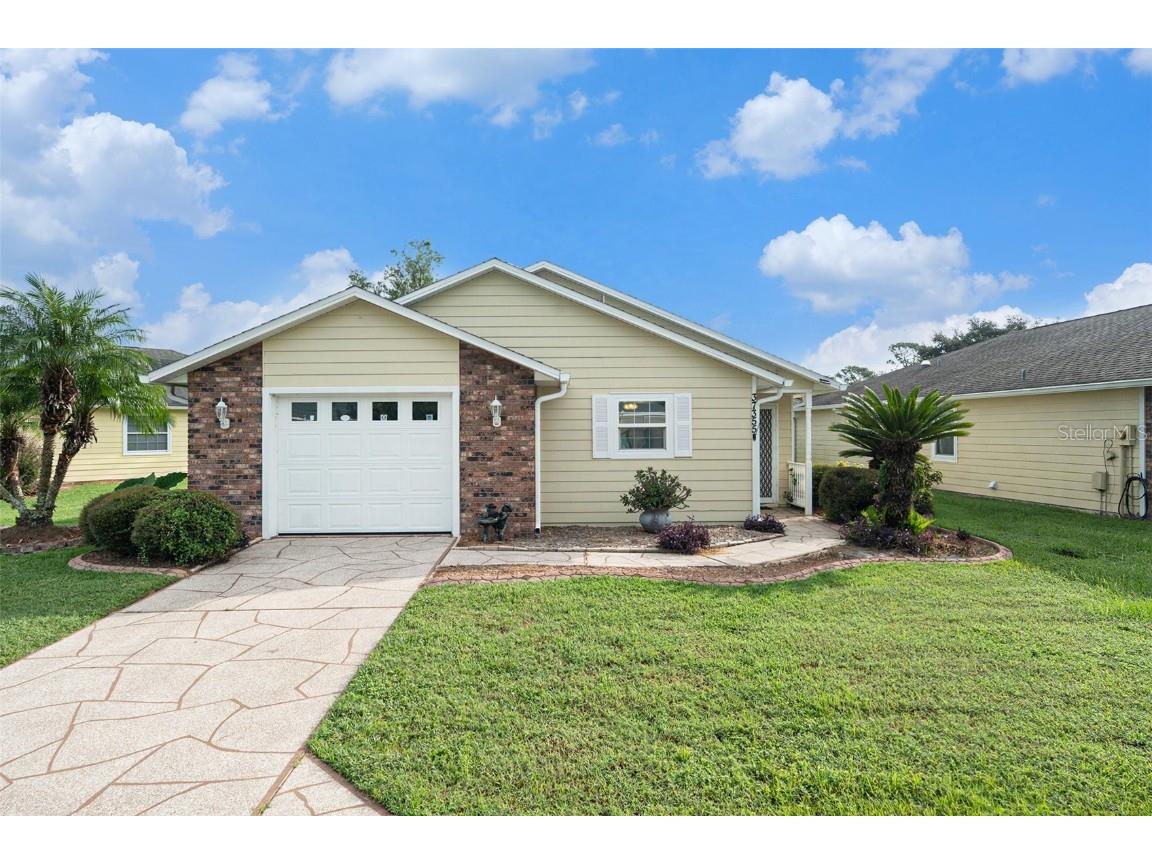 37355 Derbyshire Drive Zephyrhills FL 33542 O6344081 image1