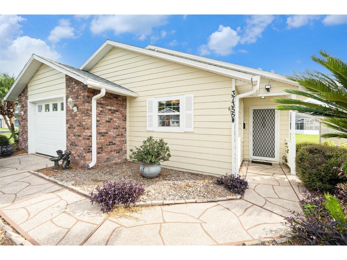 37355 Derbyshire Drive Zephyrhills FL 33542 O6344081 image4
