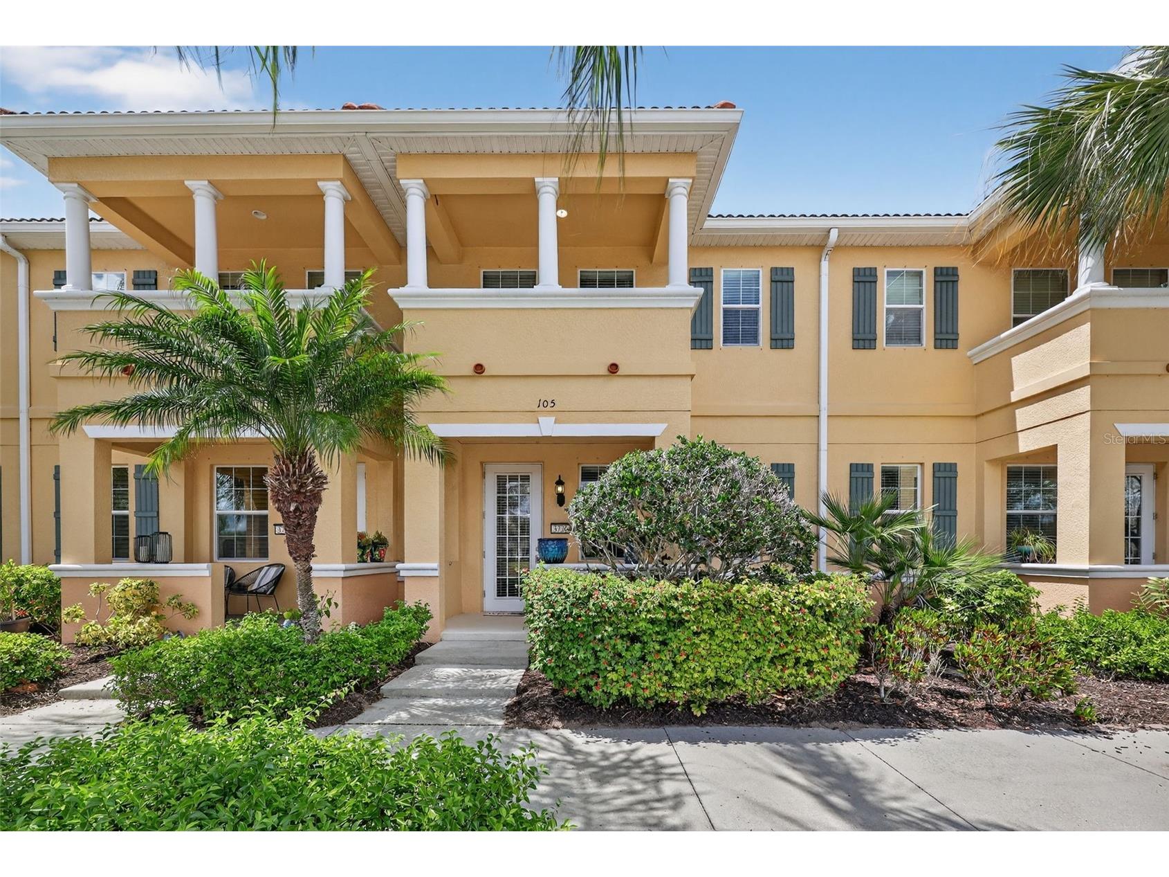 3736 82nd Avenue Circle E #105 Sarasota FL 34243 A4688742 image1