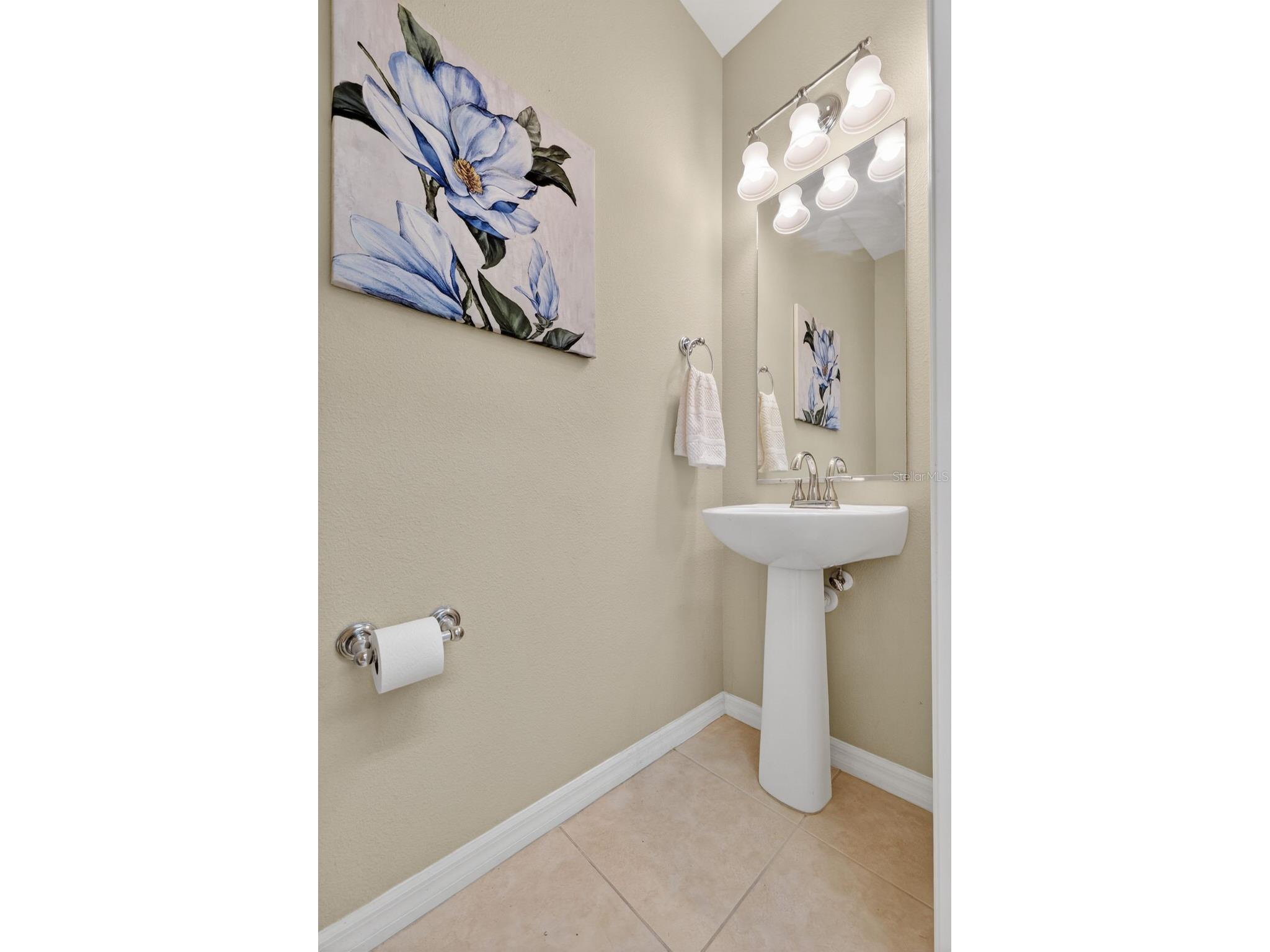 3736 82nd Avenue Circle E #105 Sarasota FL 34243 A4688742 image13
