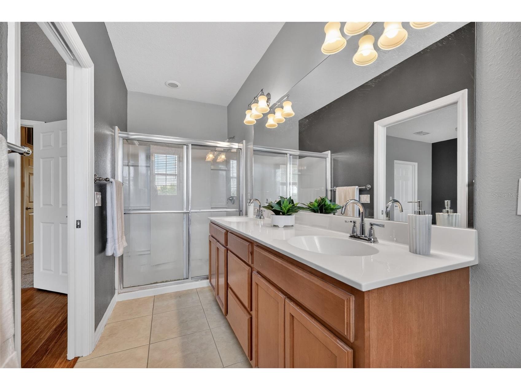 3736 82nd Avenue Circle E #105 Sarasota FL 34243 A4688742 image19