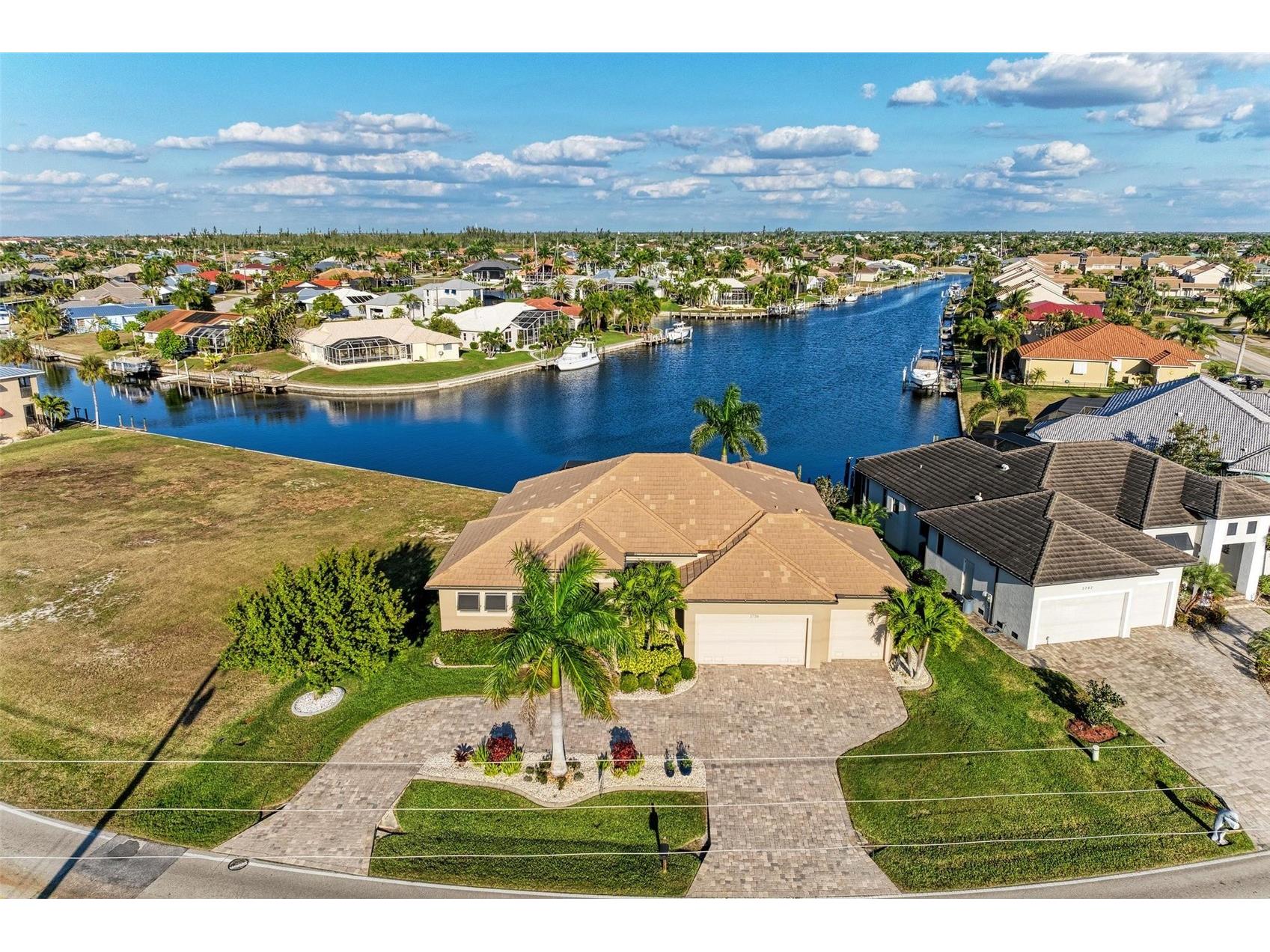3736 Bal Harbor Boulevard Punta Gorda FL 33950 C7515231 image2