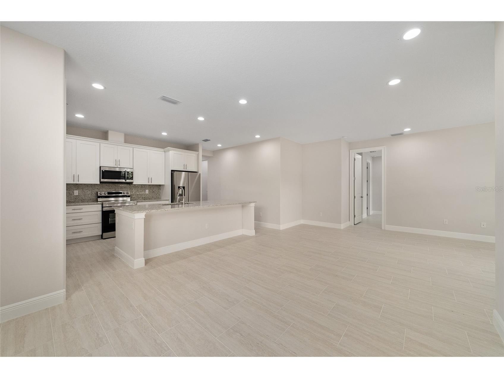 3736 SE 137th Lane Summerfield FL 34491 OM715582 image8