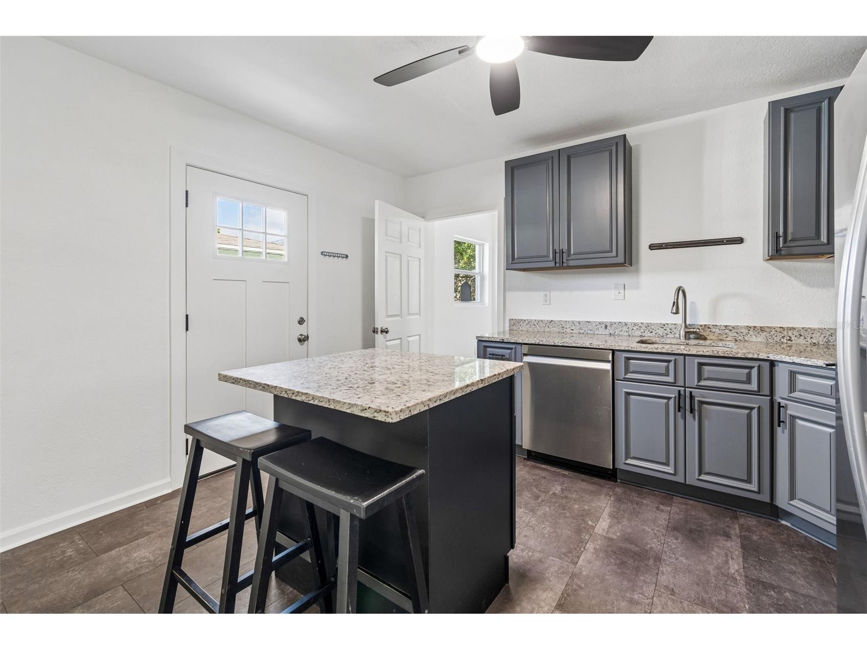 3737 Burlington Avenue N Saint Petersburg FL 33713 TB8510716 image13