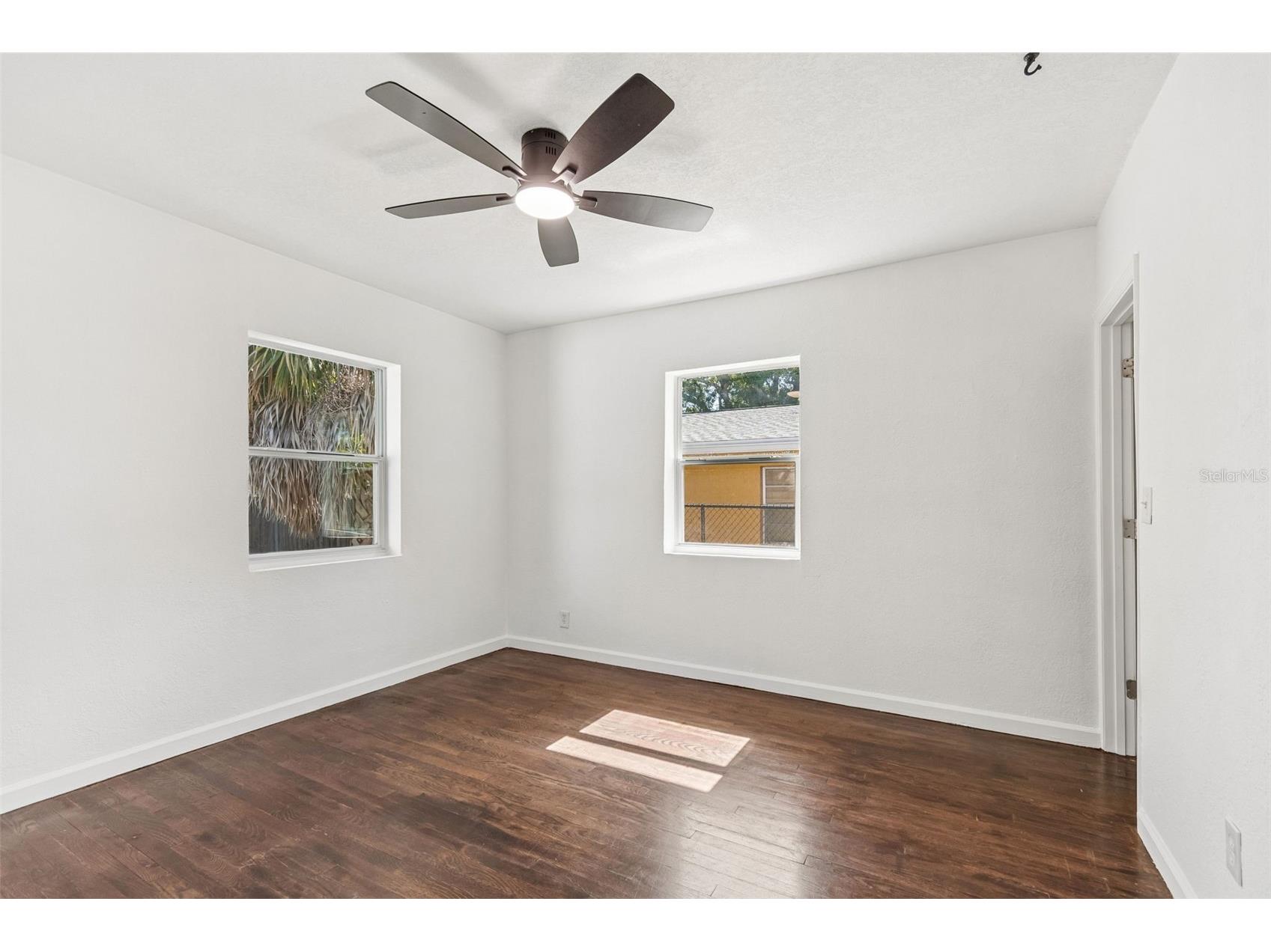 3737 Burlington Avenue N Saint Petersburg FL 33713 TB8510716 image18