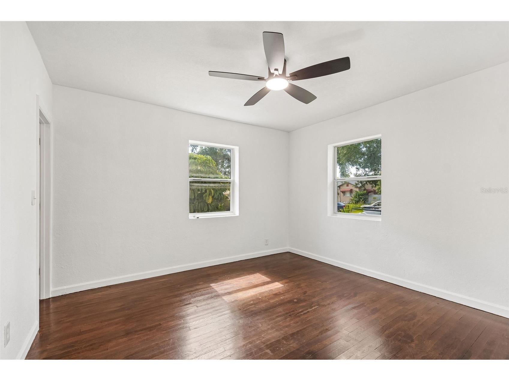 3737 Burlington Avenue N Saint Petersburg FL 33713 TB8510716 image25