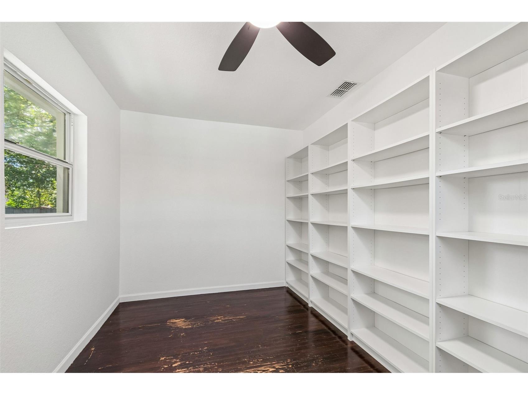 3737 Burlington Avenue N Saint Petersburg FL 33713 TB8510716 image28
