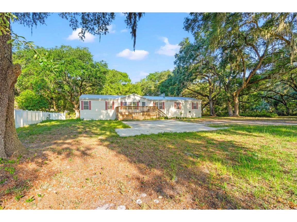 3737 Lado Drive Wesley Chapel FL 33543 - NEW RIVER T3526625 image1