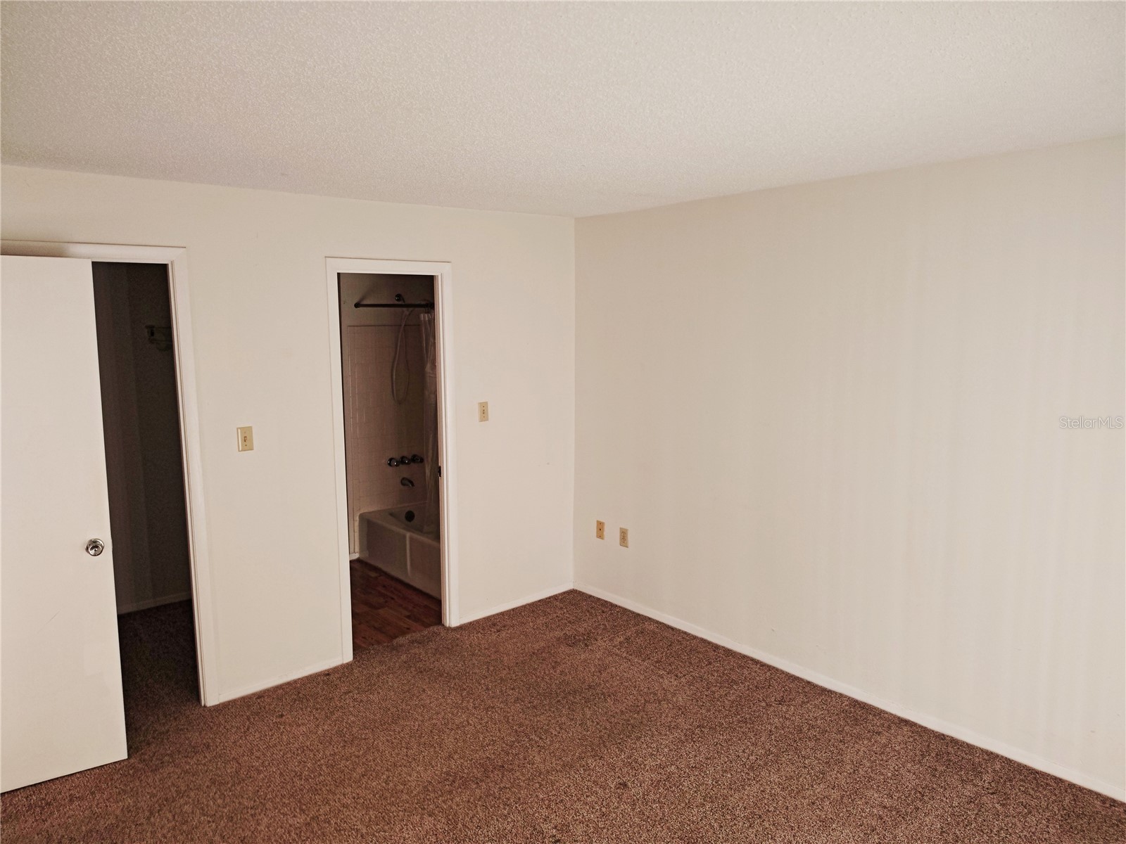 3737 Lake Bayshore Drive #213 Bradenton FL 34205 A4694921 image9