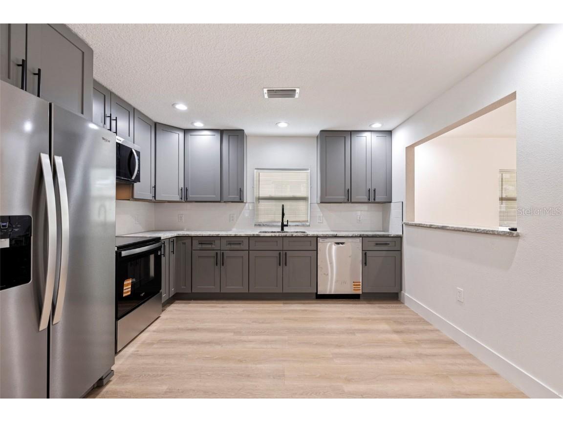 3738 18th Terrace S Saint Petersburg FL 33711 TB8452511 image13