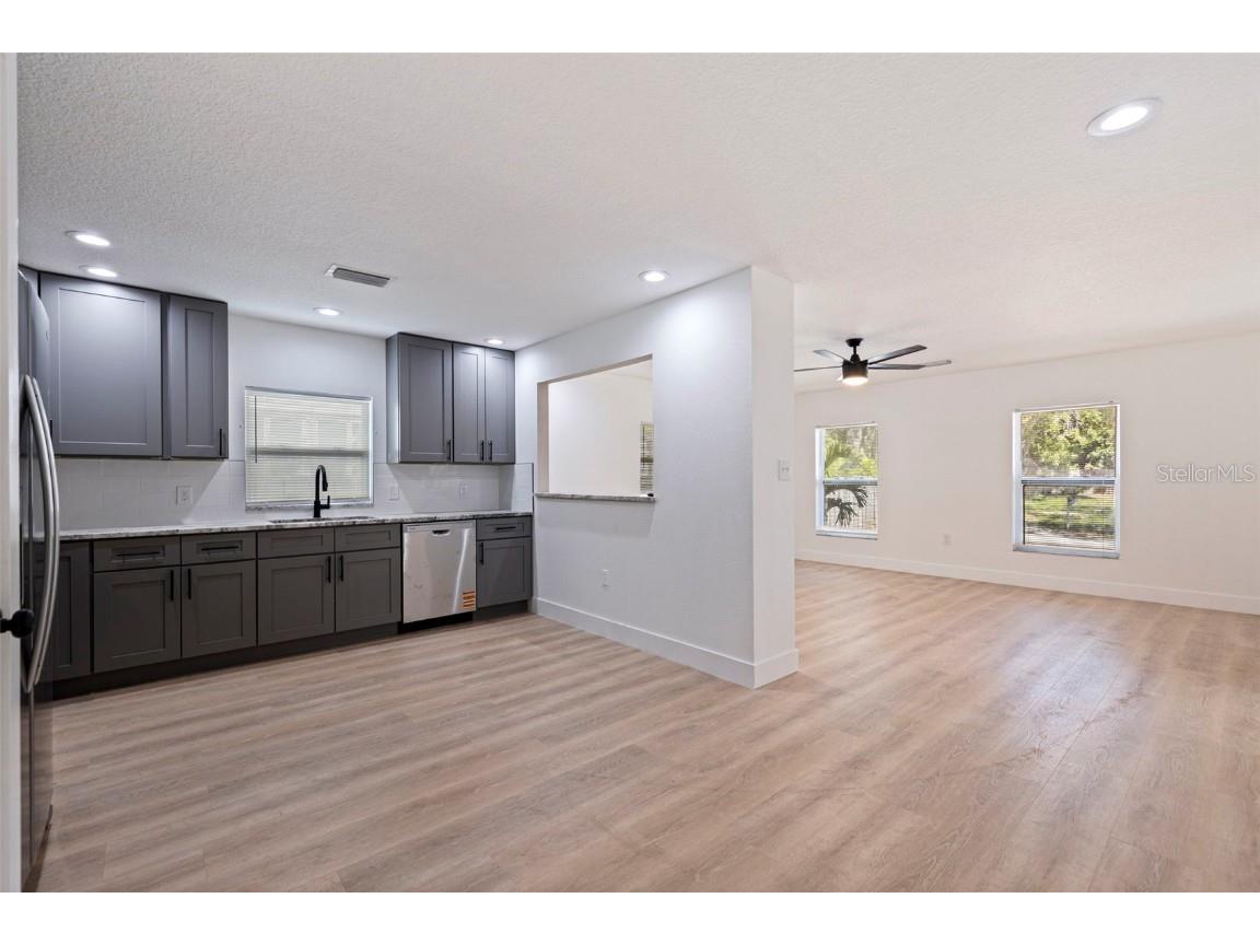 3738 18th Terrace S Saint Petersburg FL 33711 TB8452511 image15