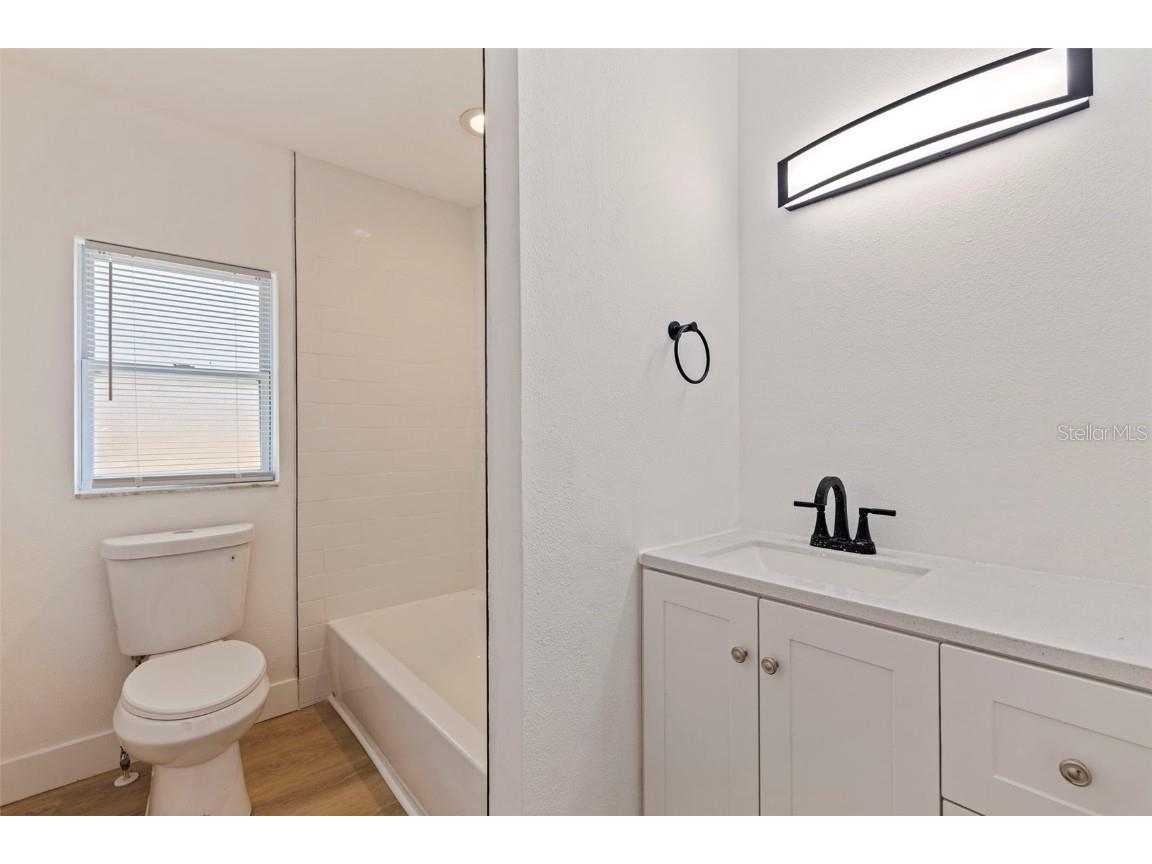 3738 18th Terrace S Saint Petersburg FL 33711 TB8452511 image19