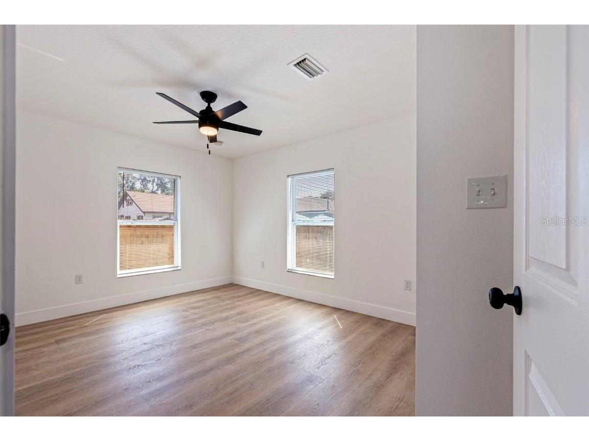 3738 18th Terrace S Saint Petersburg FL 33711 TB8452511 image20