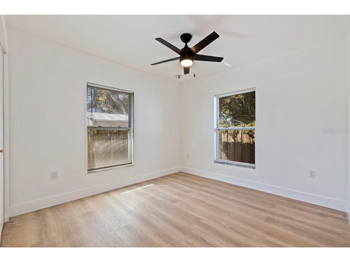 3738 18th Terrace S Saint Petersburg FL 33711 TB8452511 image23