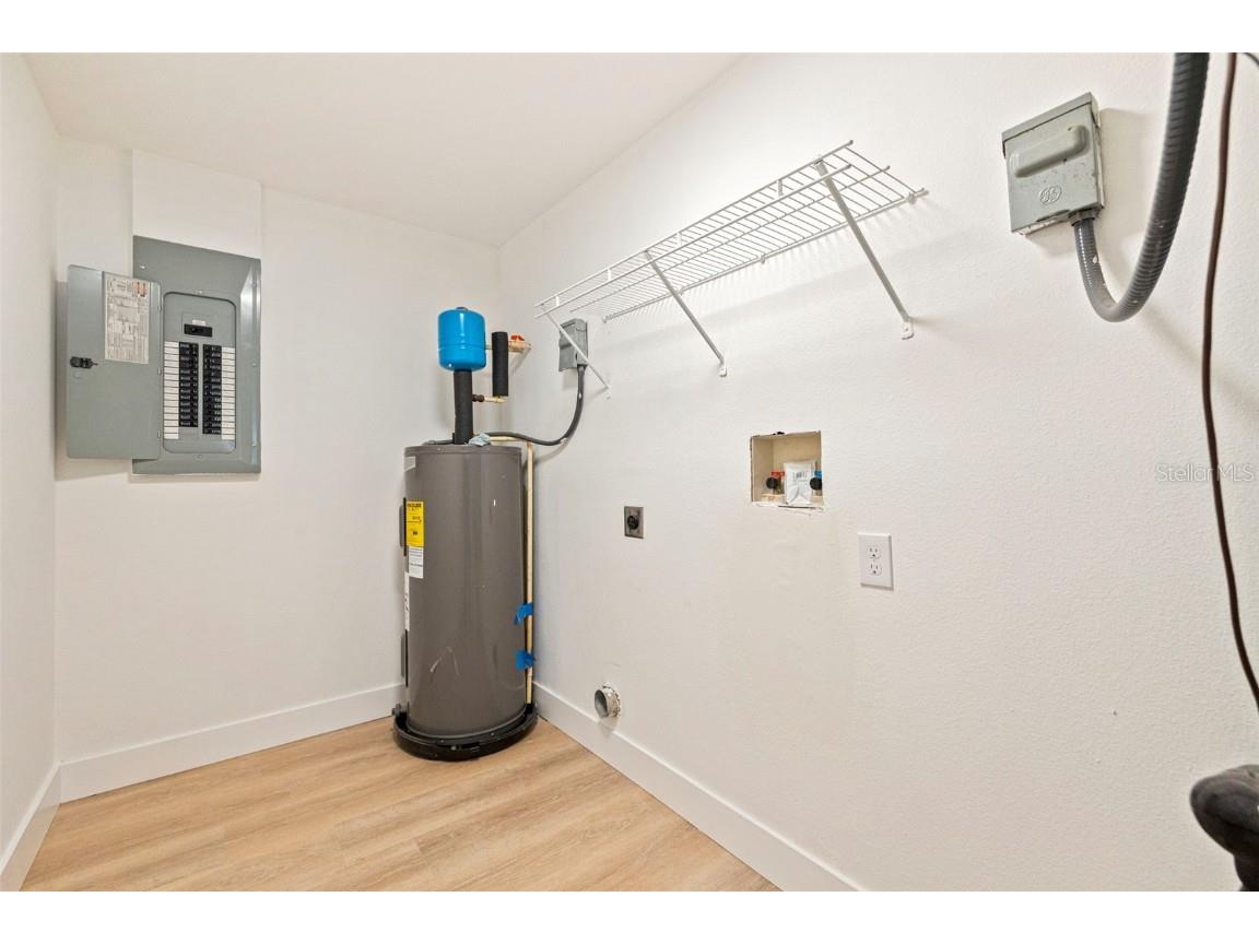 3738 18th Terrace S Saint Petersburg FL 33711 TB8452511 image28