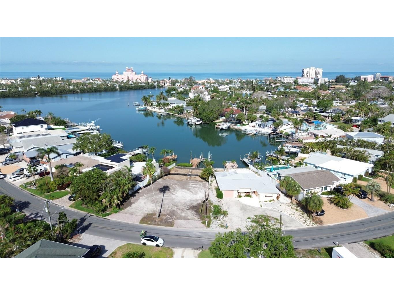 3738 Belle Vista Drive E Saint Pete Beach FL 33706 - MCPHERSON BAYOU TB8386168 image1