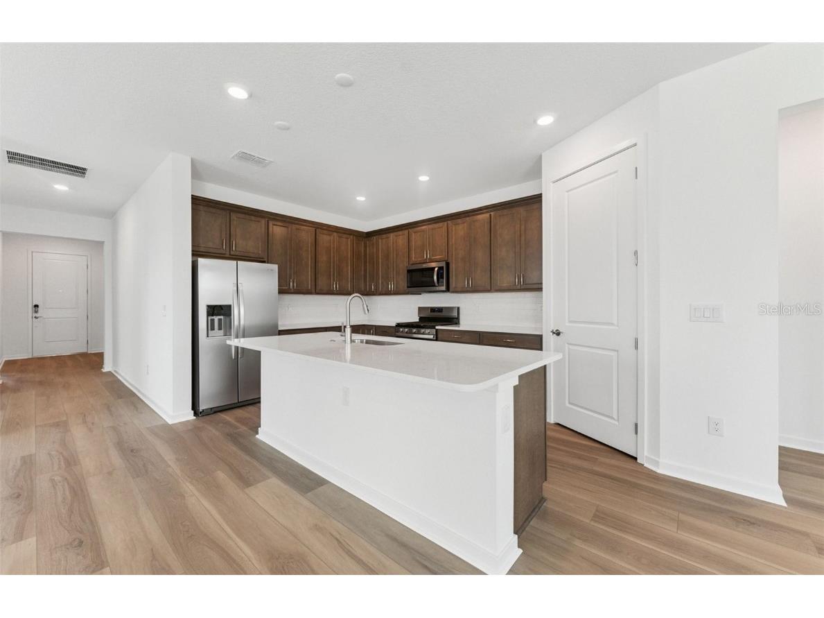 37380 Clinch Circle Zephyrhills FL 33540 TB8453877 image3