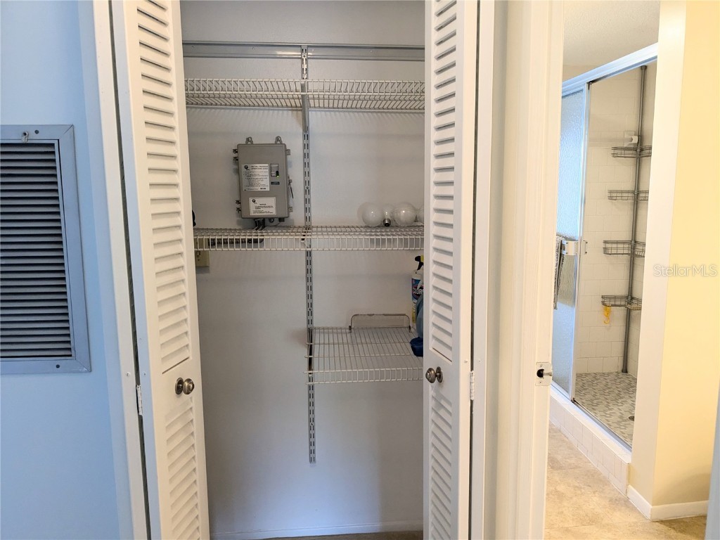 3739 Lake Bayshore Drive #H-214 Bradenton FL 34205 A4677303 image16