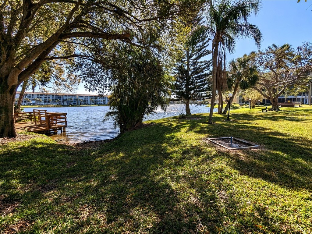 3739 Lake Bayshore Drive #H-214 Bradenton FL 34205 A4677303 image34