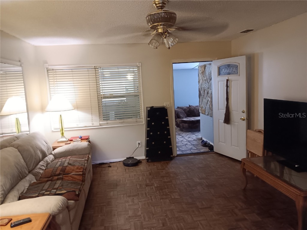 374 3rd Street NW Largo FL 33770 TB8440886 image10