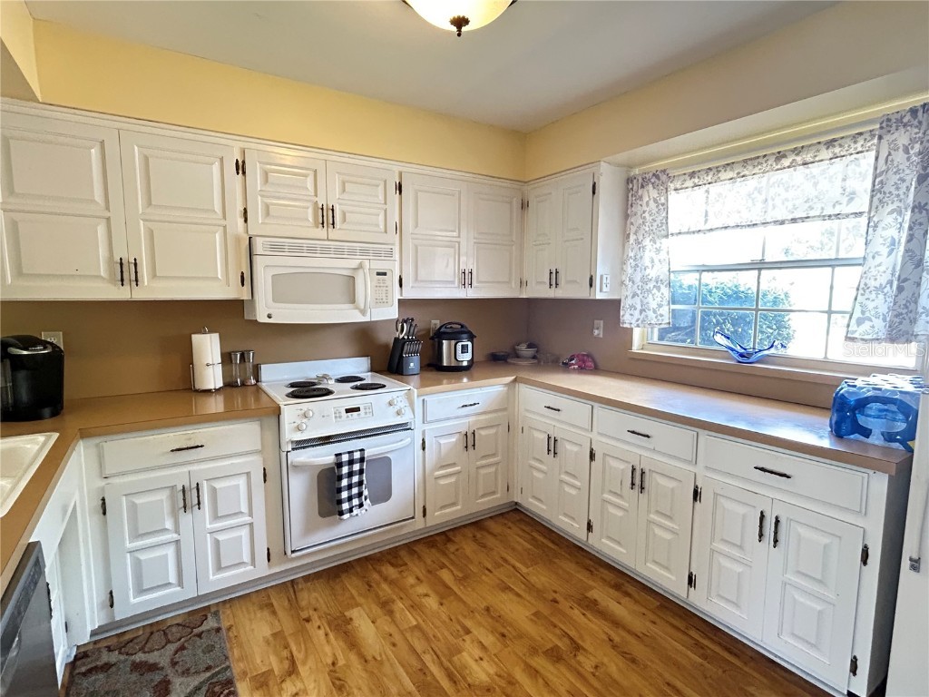 374 Troon Court Winter Haven FL 33884 P4936606 image3