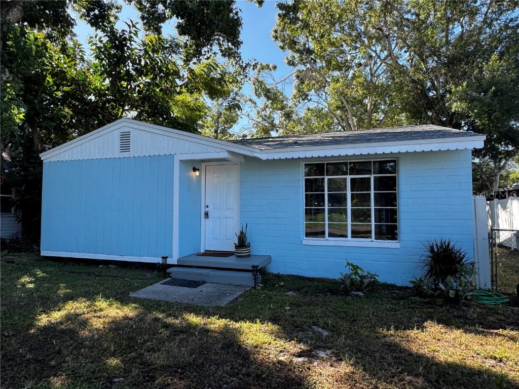 3740 56th Avenue N Saint Petersburg FL 33714 TB8409228 image1