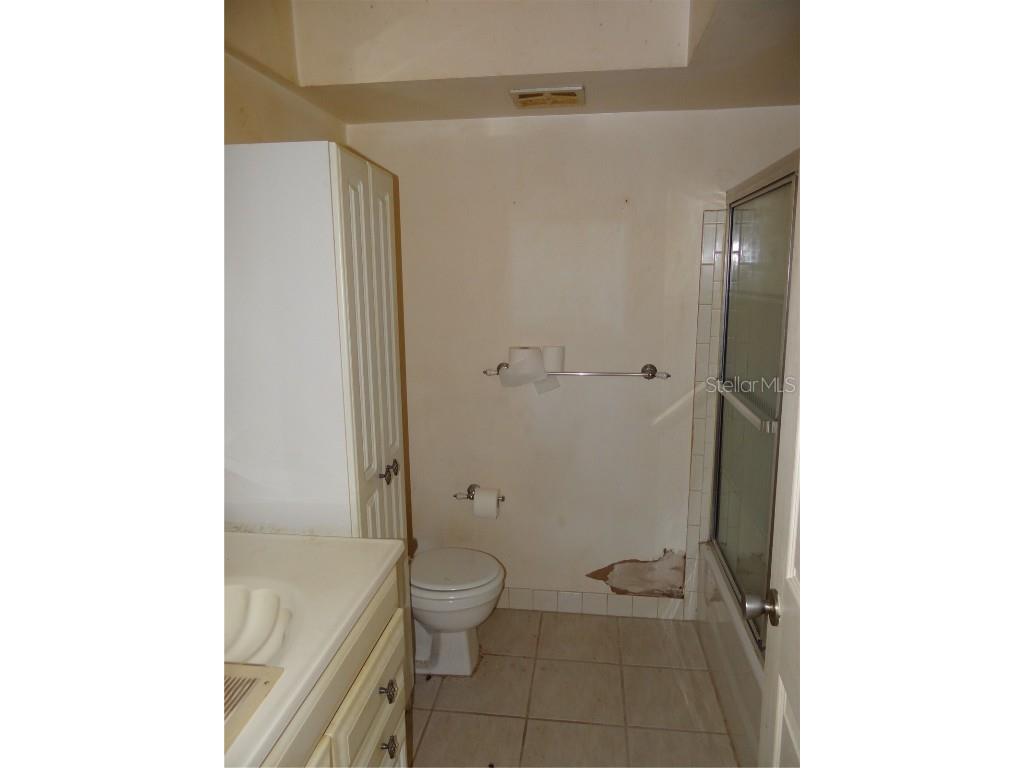 3740 58th Street N #106 Saint Petersburg FL 33710 TB8407400 image9
