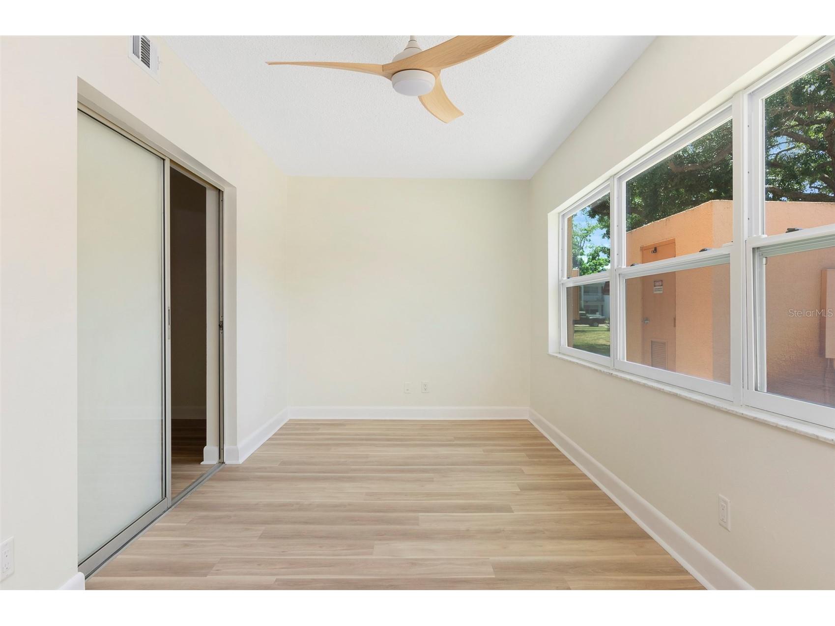 3740 58th Street N #106 Saint Petersburg FL 33710 TB8509831 image10
