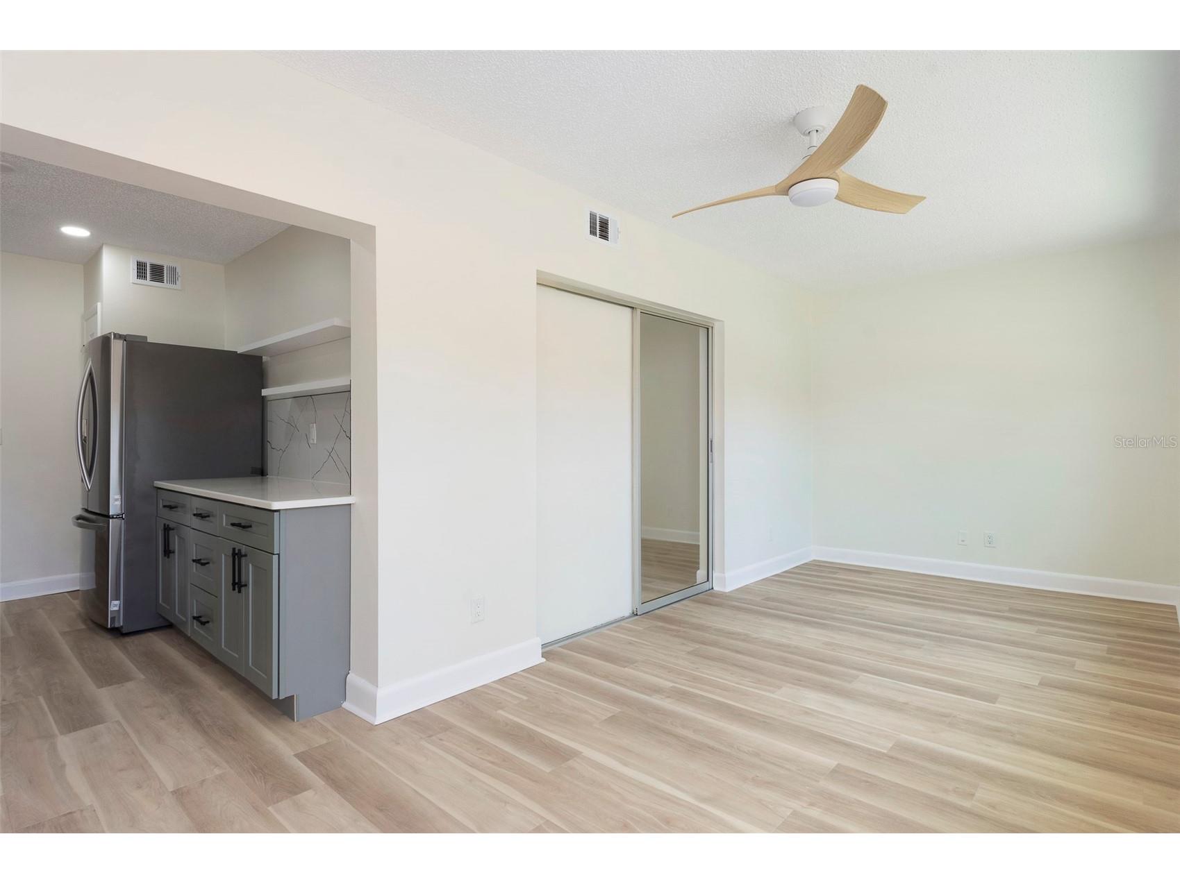 3740 58th Street N #106 Saint Petersburg FL 33710 TB8509831 image11