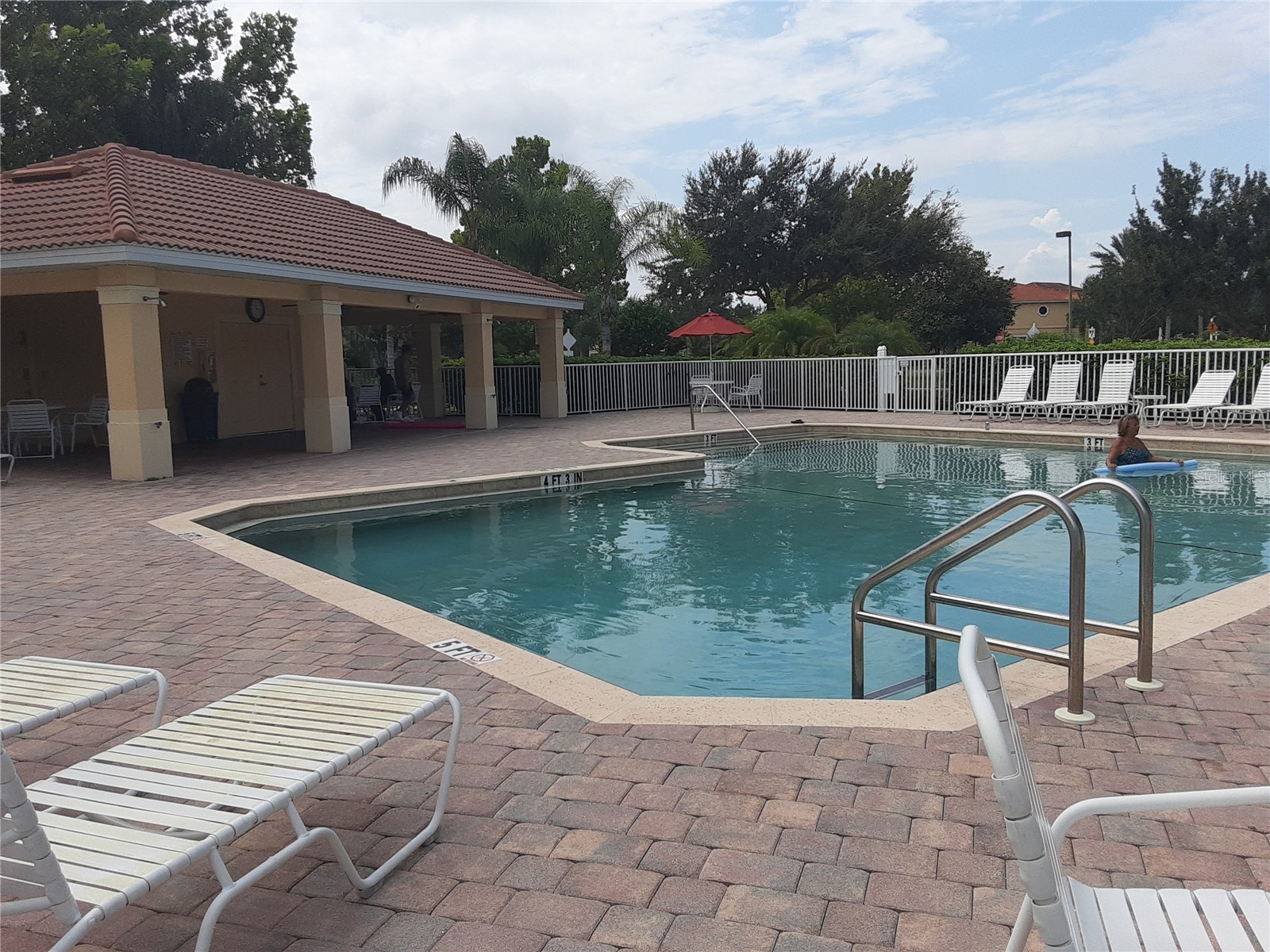 3740 82nd Avenue Circle E #102 Sarasota FL 34243 A4678508 image26