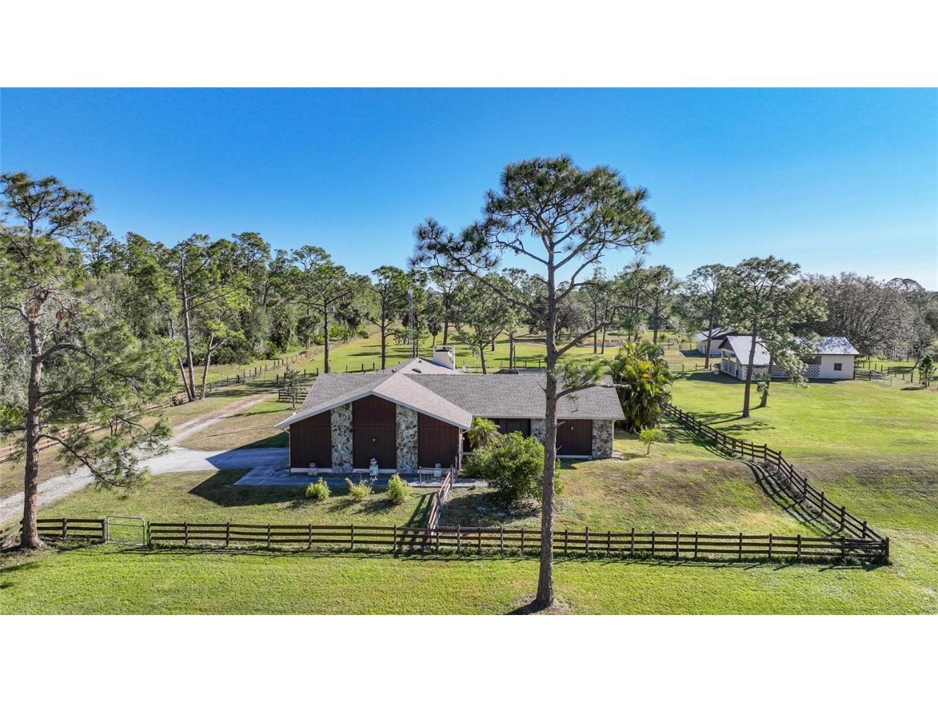 3740 Hidden Valley Circle Punta Gorda FL 33982 N6141433 image1