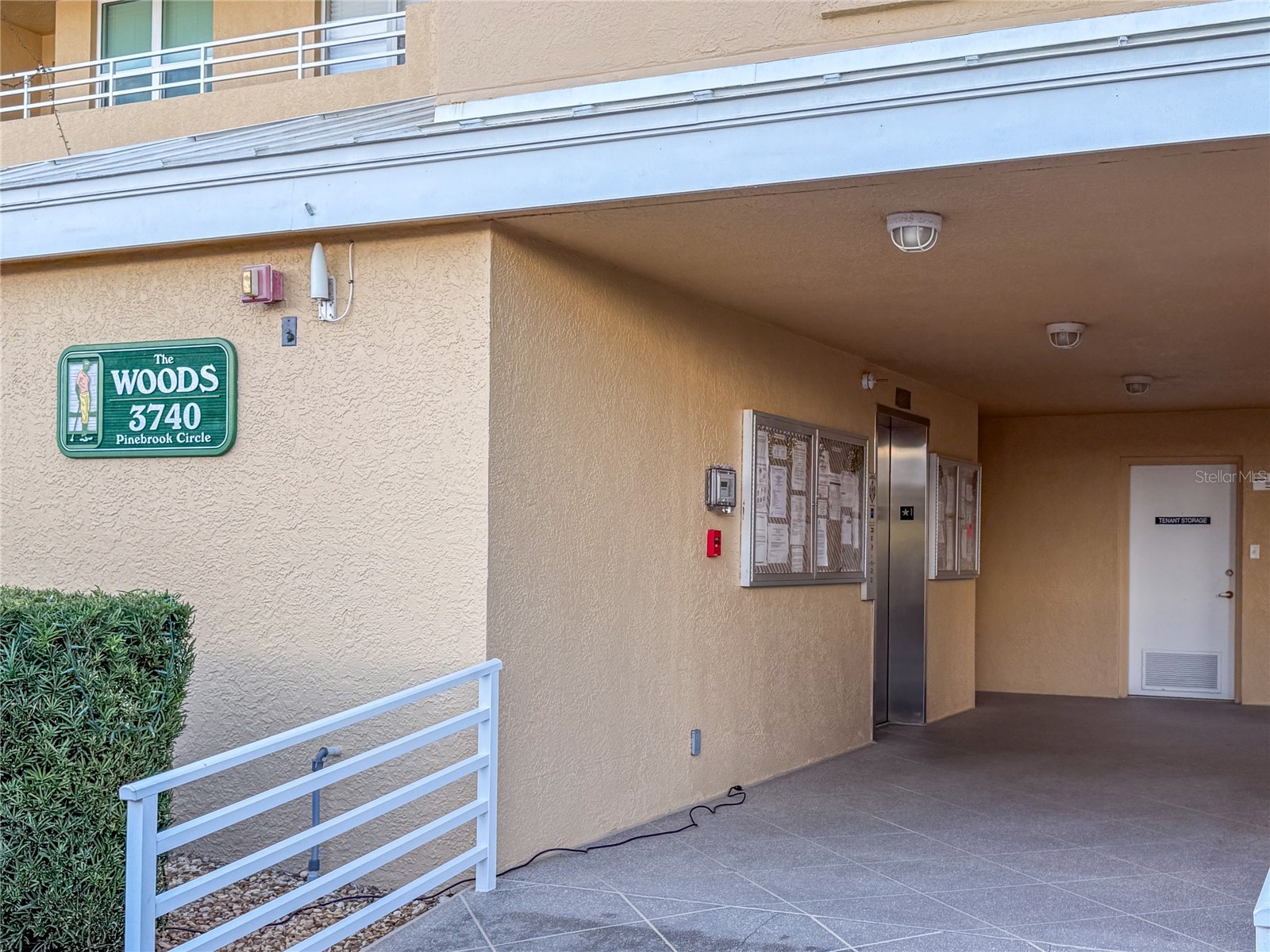 3740 Pinebrook Circle #105 Bradenton FL 34209 A4674876 image1