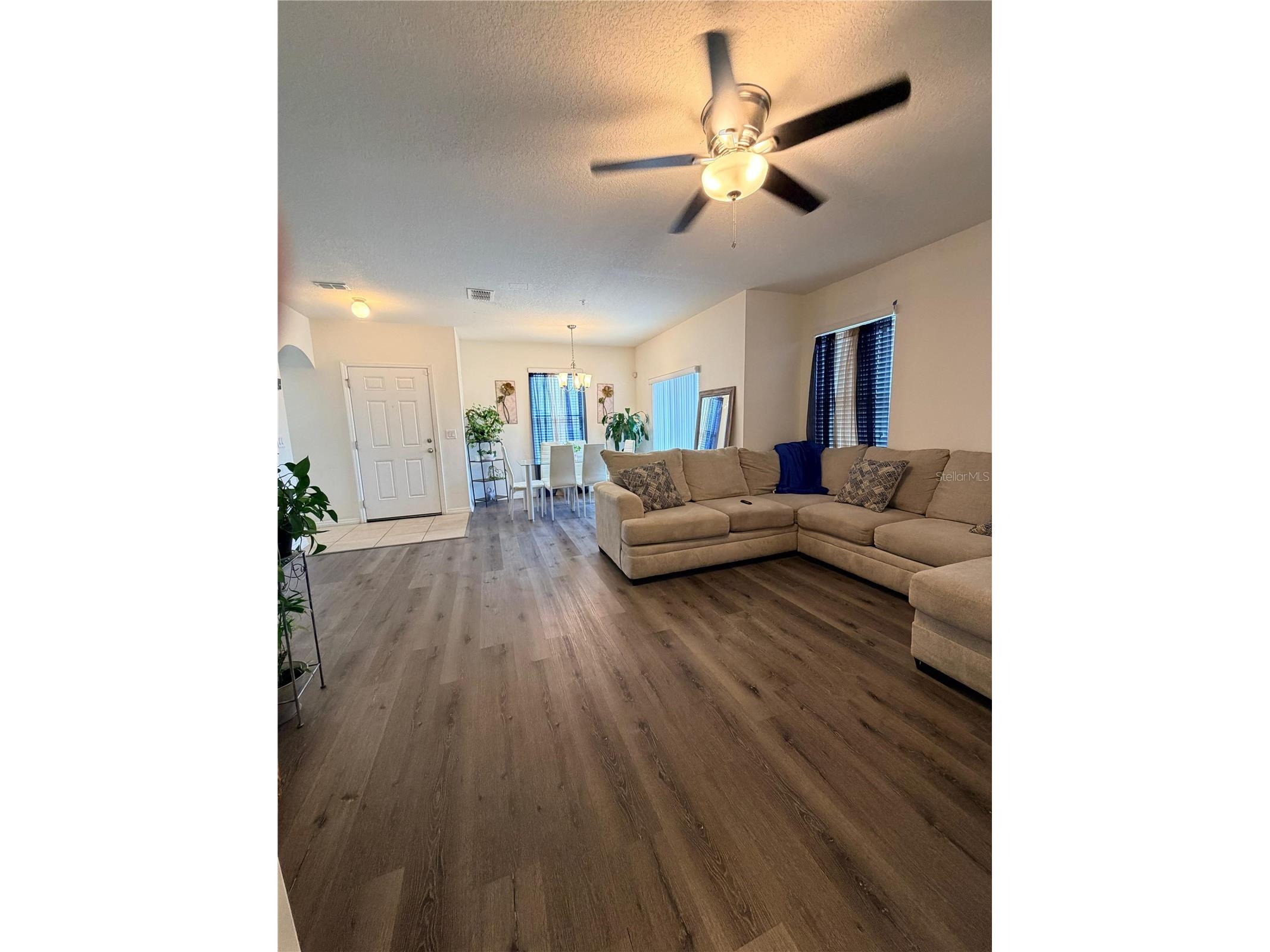 3740 Seneca Club Loop #B Orlando FL 32808 O6373387 image8