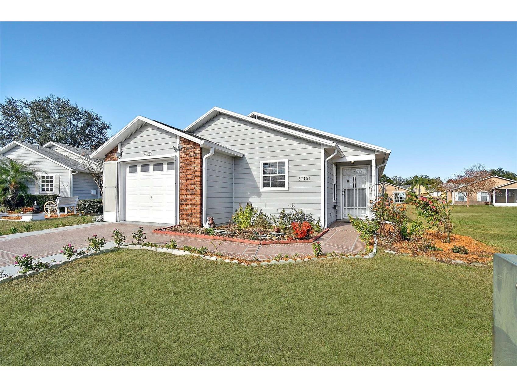 37401 Wedgewood Drive Zephyrhills FL 33542 TB8342645 image1