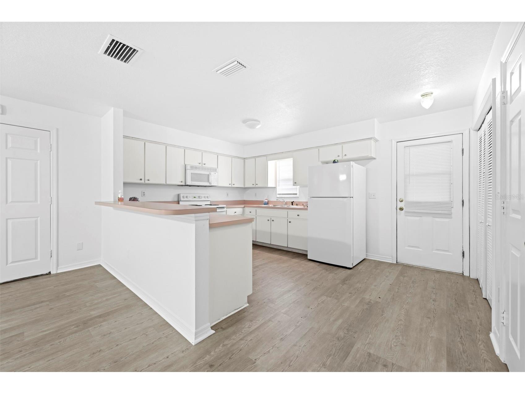 37407 Branch Avenue Dade City FL 33523 TB8492880 image11